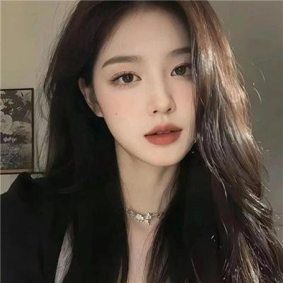 村主任和他的女友